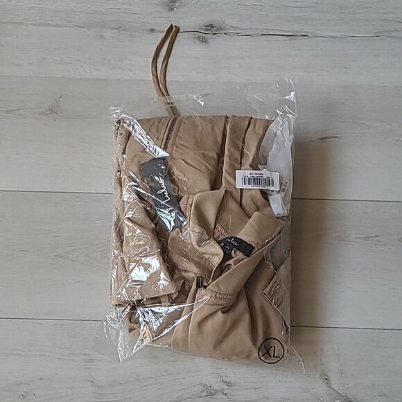 Lulu’s Modern Cutie Light Brown Zip-Front Drawstring Dress W/ Pockets XL NWT - Picture 5 of 8